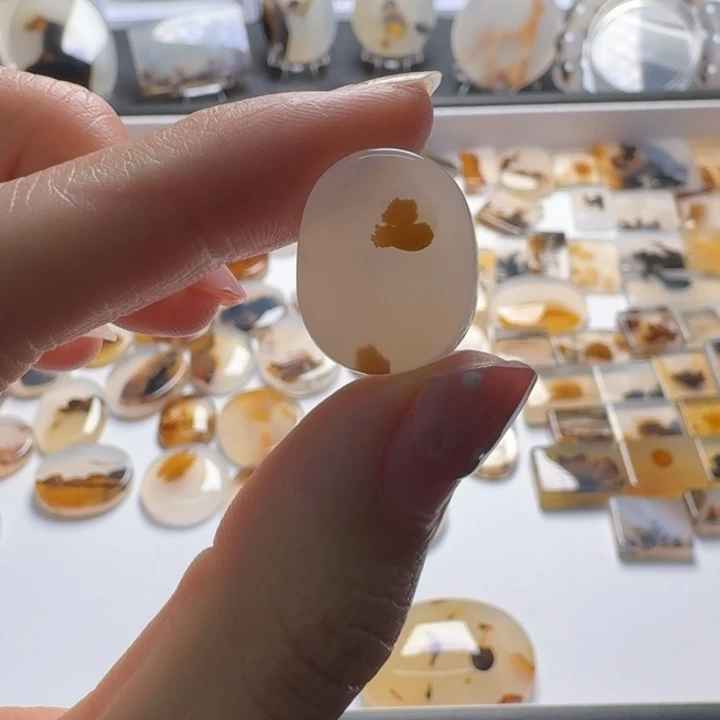 玛瑙/玉髓未镶嵌摆件