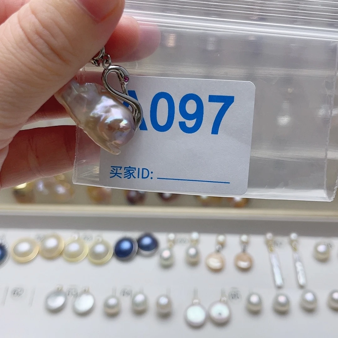 颈饰未镶嵌淡水珍珠