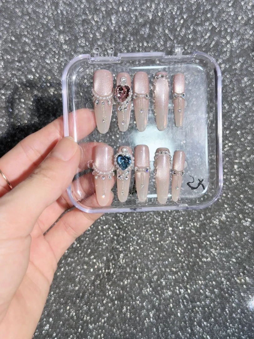 纯手工穿戴甲仙气温柔显白猫眼华子钻款式