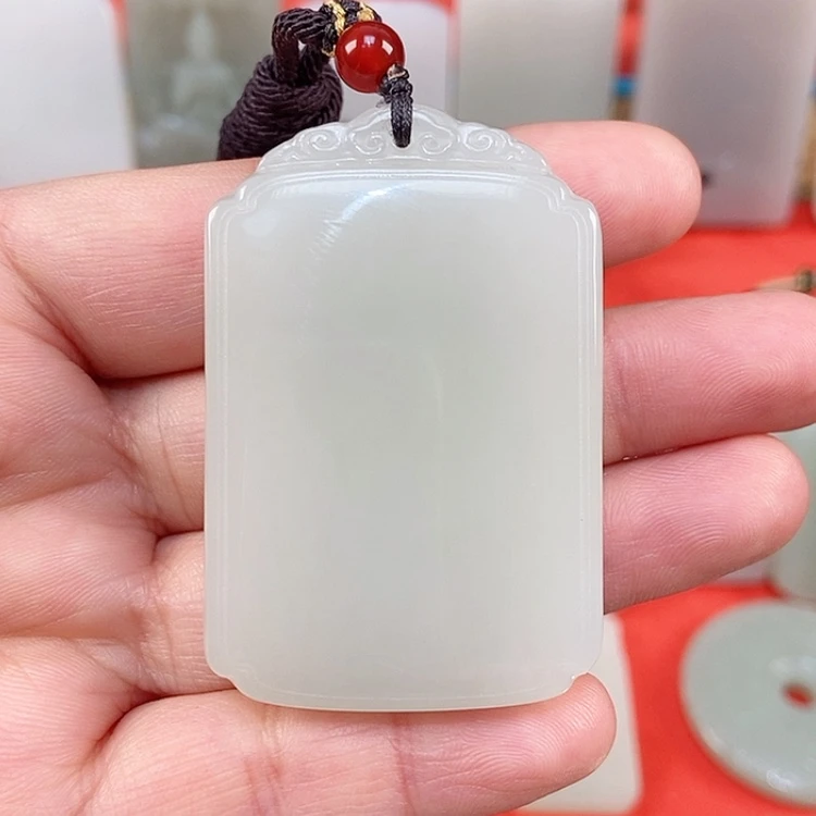 【闪购商品】颈饰未镶嵌和田玉