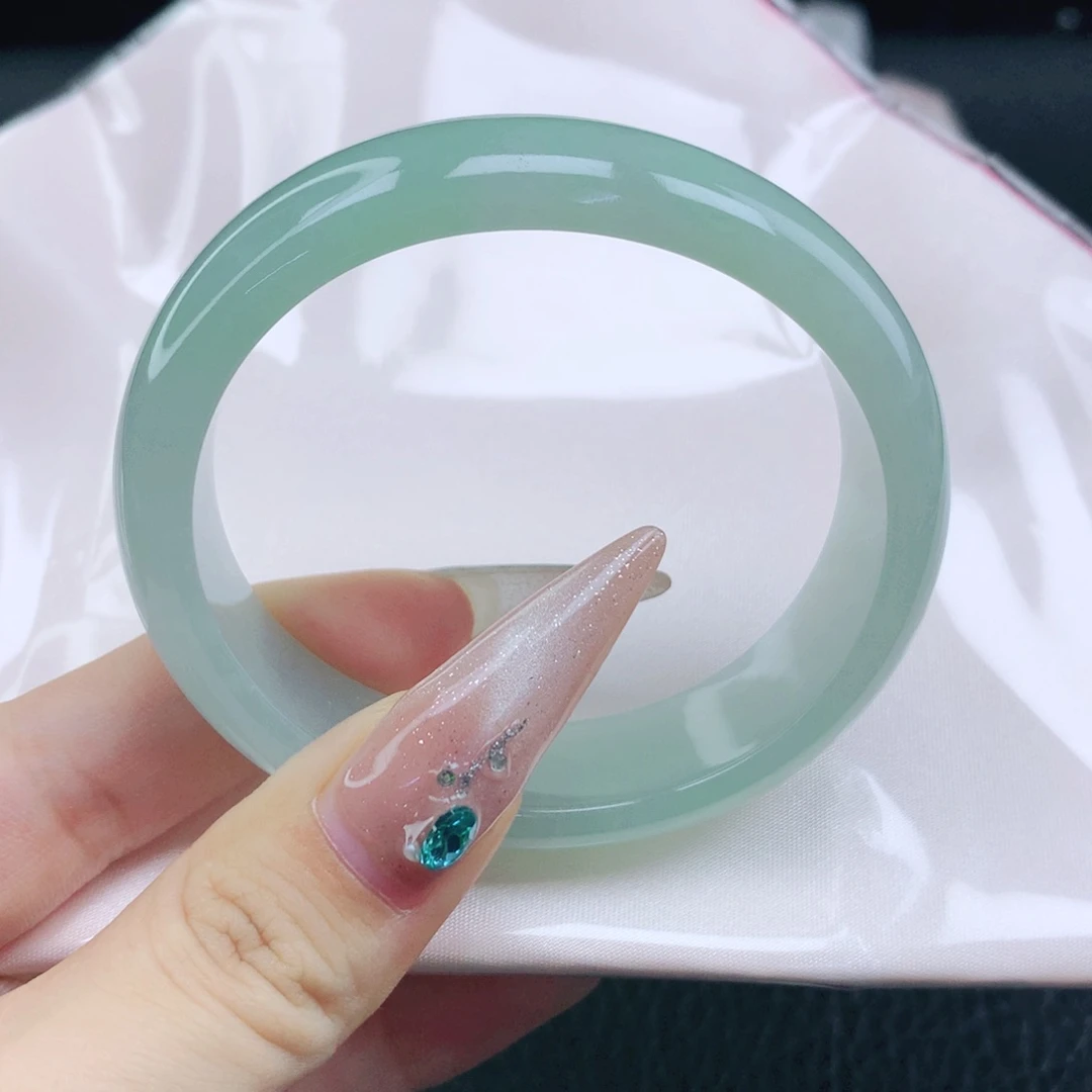 翡翠手镯未镶嵌55+贵妃