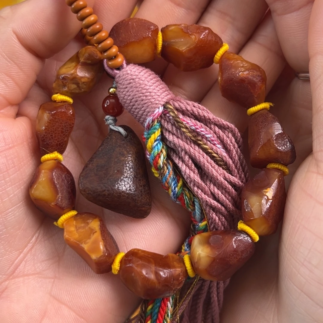 蜜蜡未镶嵌裸石蜜蜡