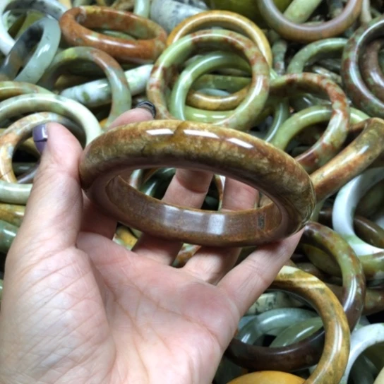 未镶嵌蛇纹石玉手镯掌****y