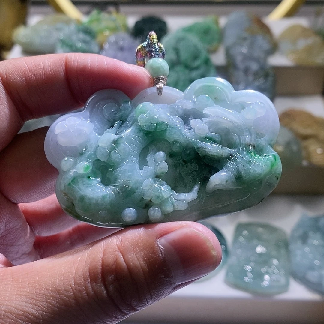 【闪购商品】翡翠颈饰未镶嵌锁