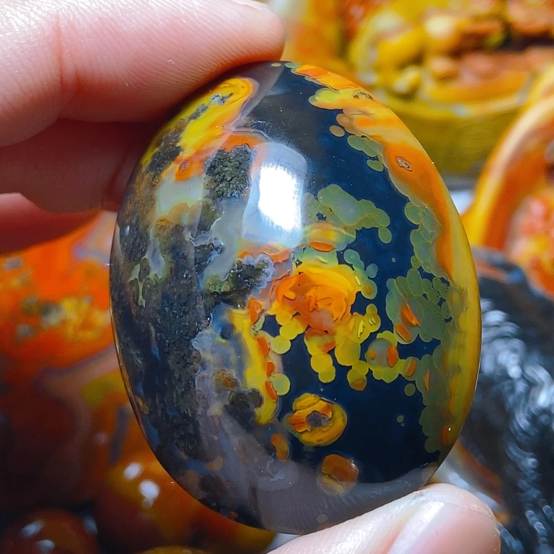 未镶嵌其他玛瑙/玉髓