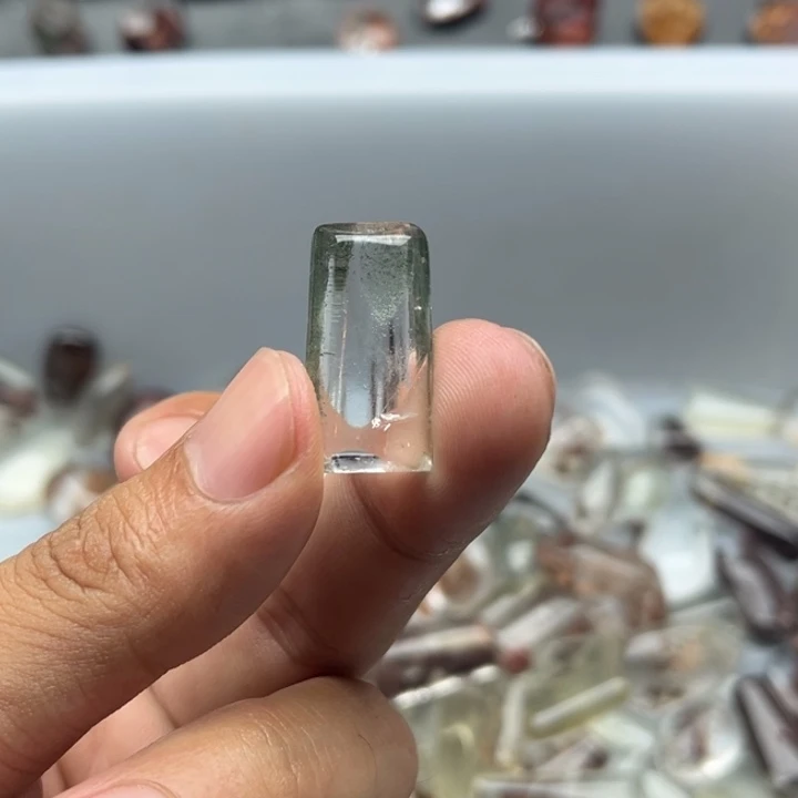 未镶嵌吊坠(赠链)水晶卿*