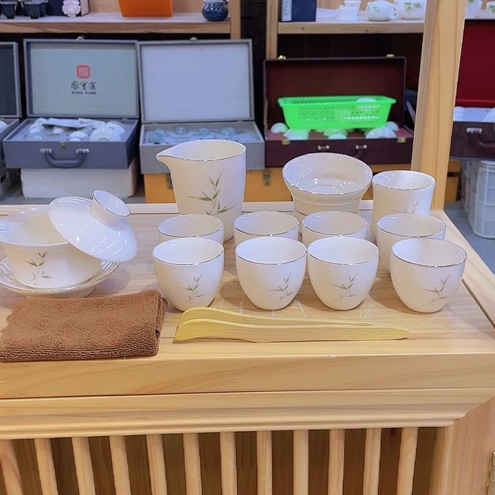 高端的产品和服务是我们的追求