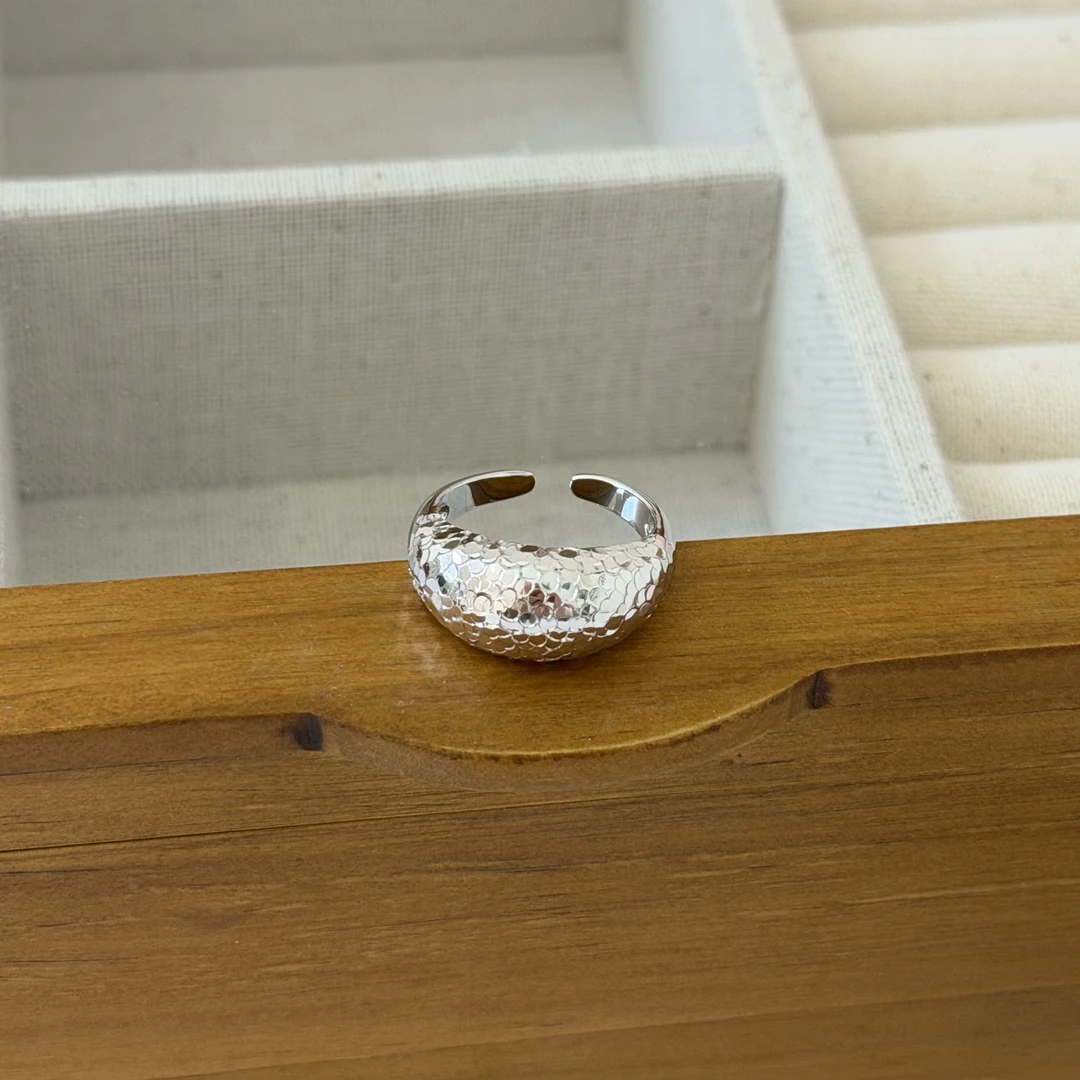 925银戒指 《大馒头》ins百搭时尚轻奢设计师车花碎冰馒头亮闪戒指