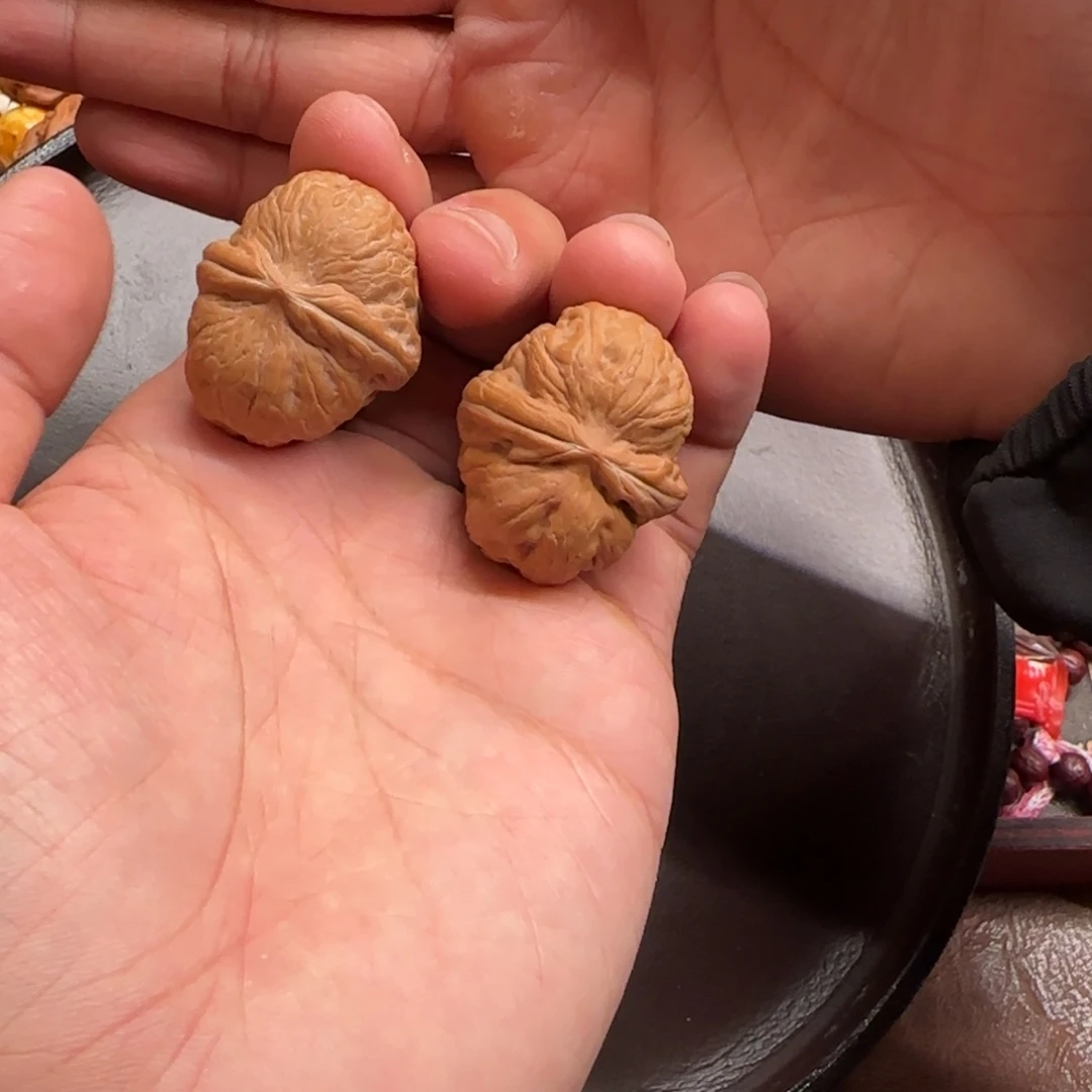 核桃把件元宝核桃
