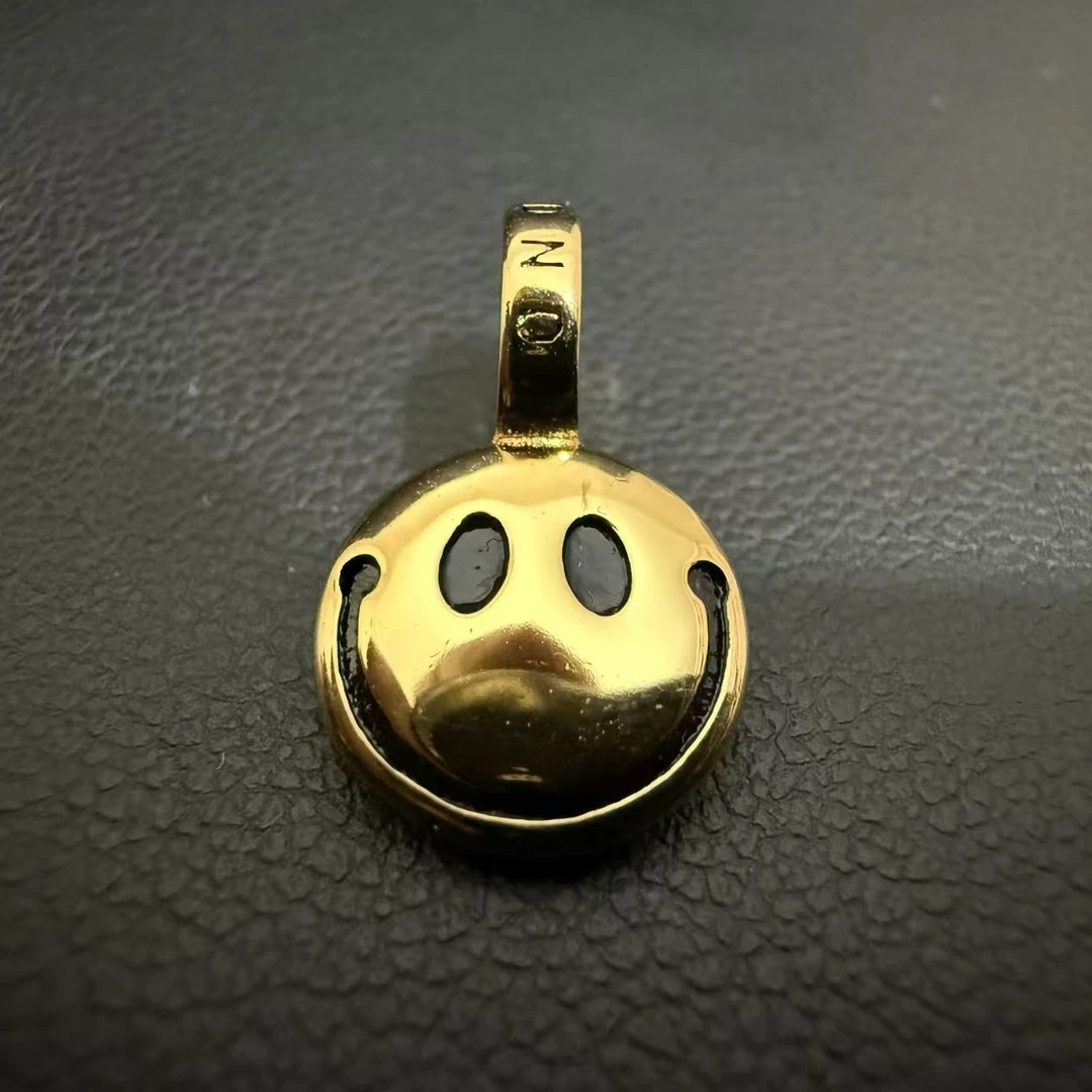 升级版笑脸侧挂一个尺寸10mm