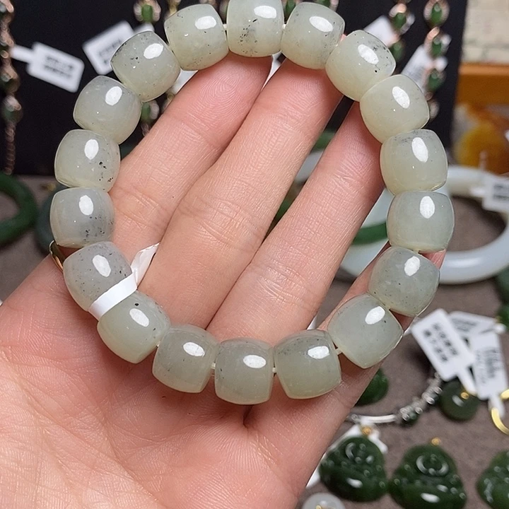 未镶嵌手链和田玉