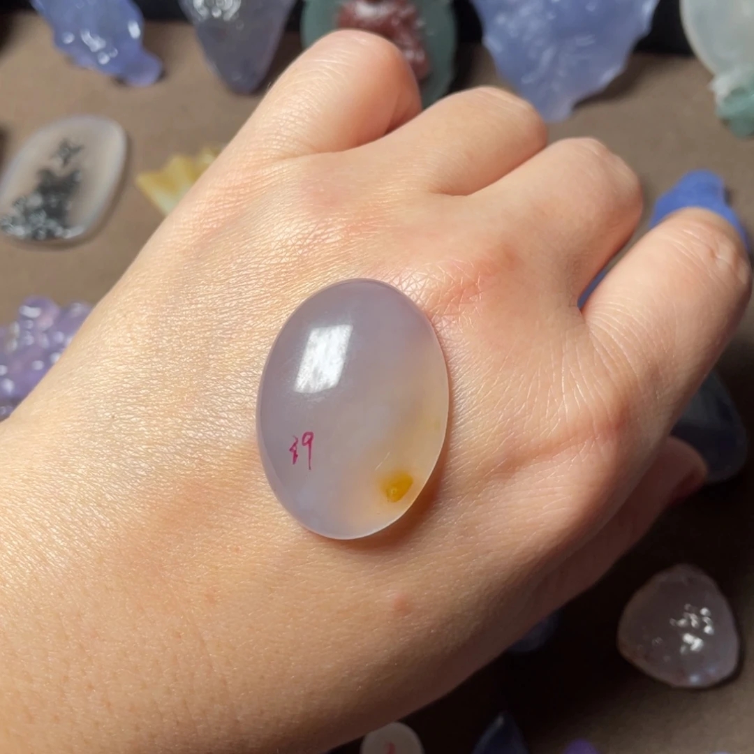 玛瑙/玉髓未镶嵌颈饰蓝玛瑙蛋面