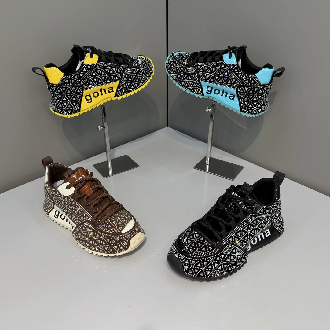 2025秋季新款男士厚底轻奢舒适网红小板鞋时尚平跟百搭潮流男鞋子