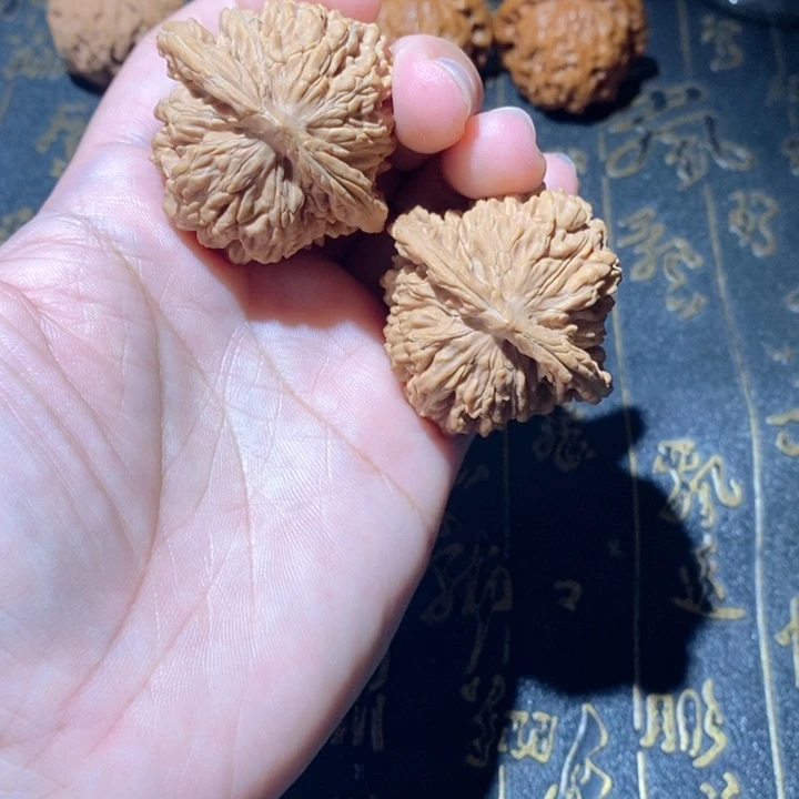 文玩核桃吊坠四座楼42➕
