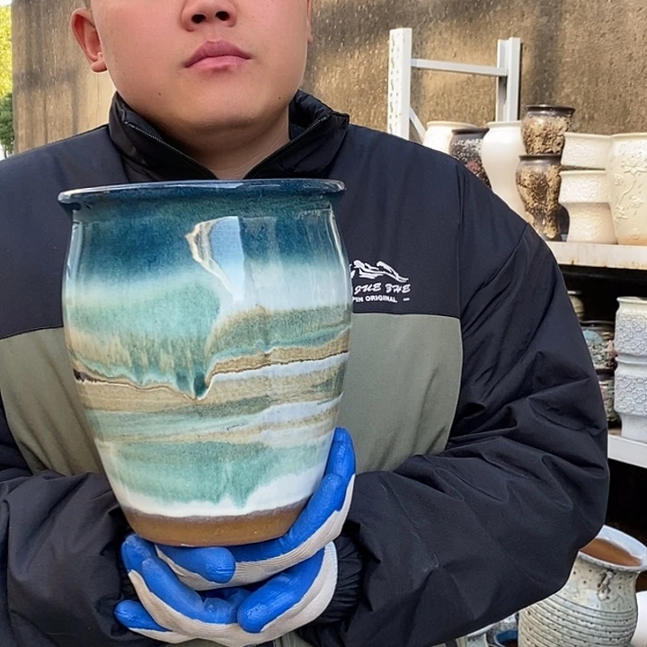 紫砂花盆口18高22瑕疵