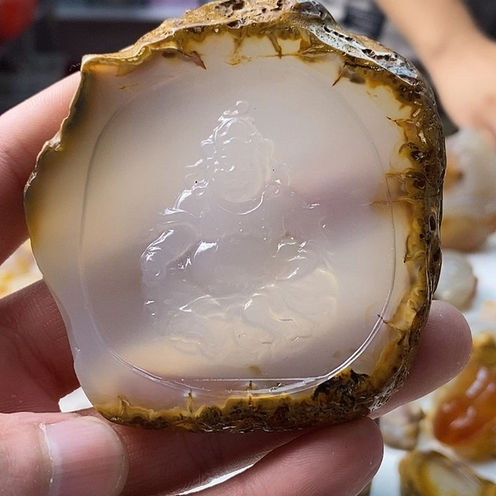 玛瑙/玉髓未镶嵌颈饰