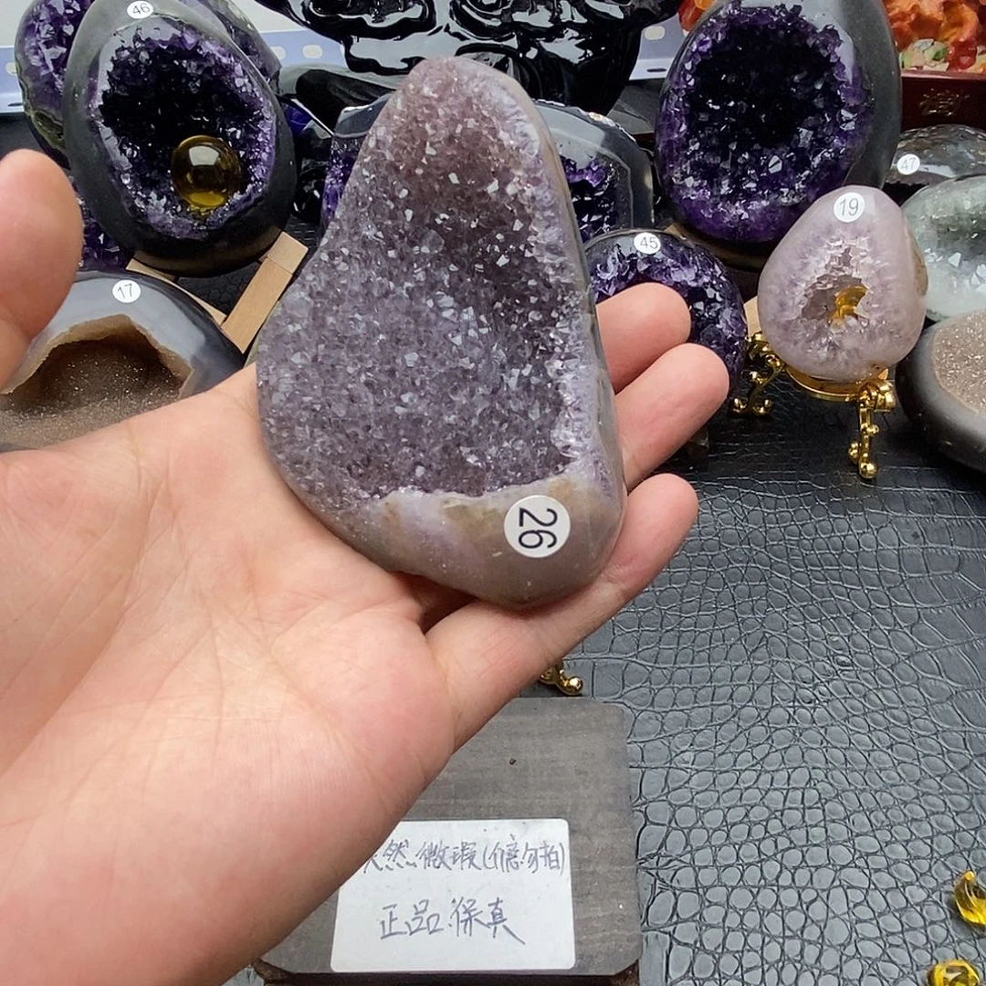 C***8未镶嵌大型摆件（非配饰）紫晶