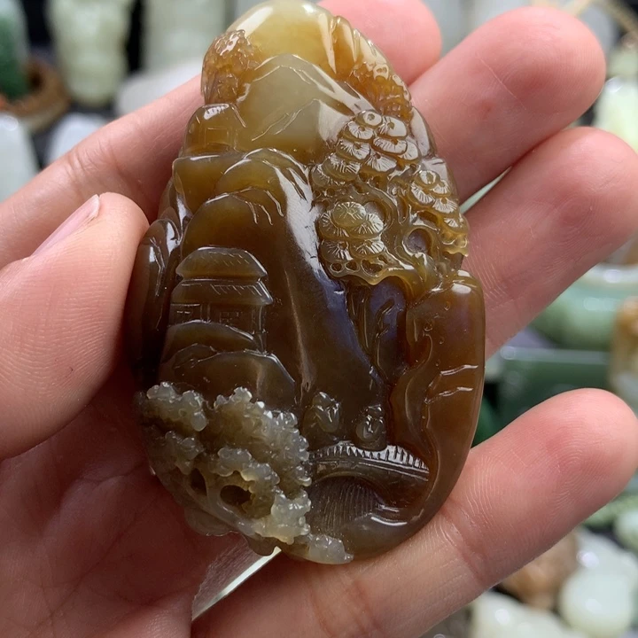 和田玉颈饰未镶嵌