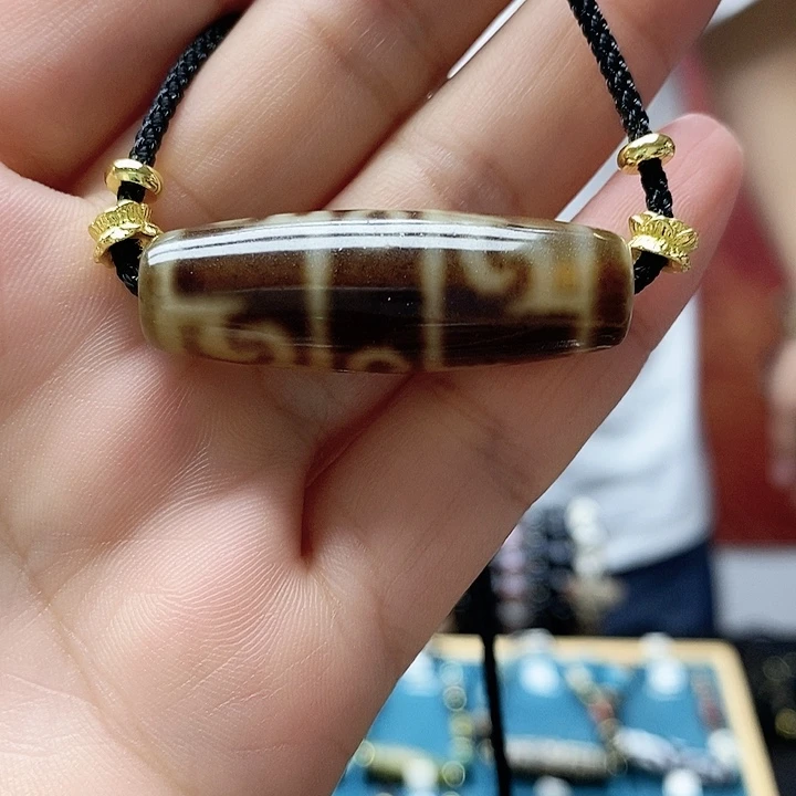 玛瑙/玉髓颈饰合金