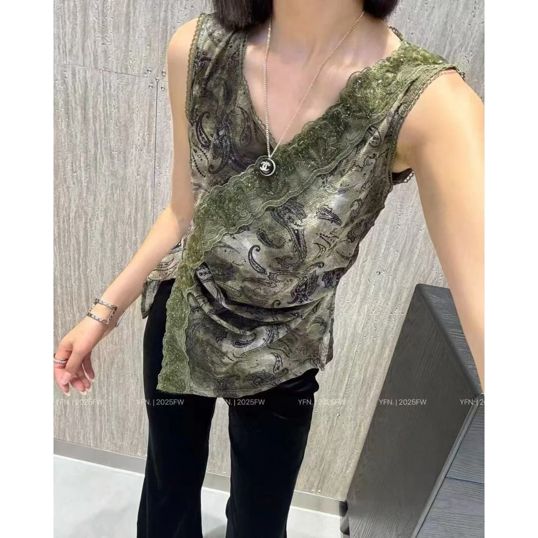 KIKI严选：288836-多米家南油欧货秋季V领晕染蕾丝背心百搭高级感