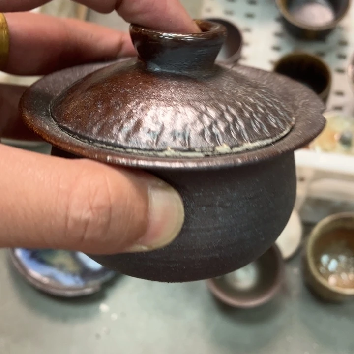 柴烧杯子与宝瓶大放漏