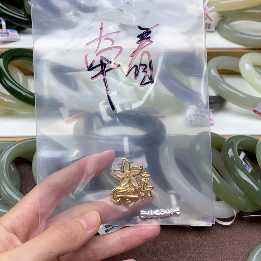 和田玉未镶嵌颈饰?****?