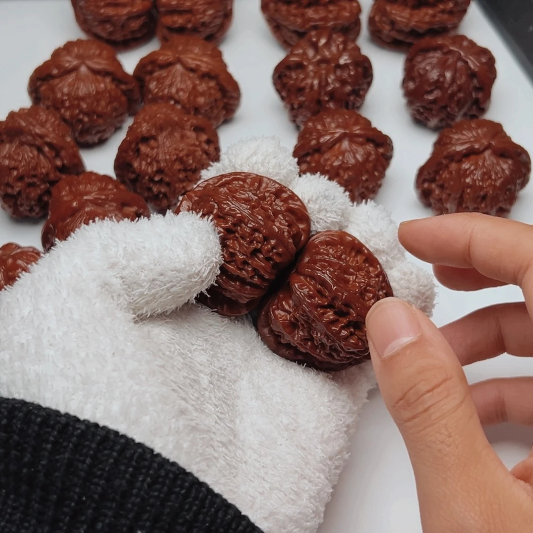 心***倦吊坠文玩核桃白狮子