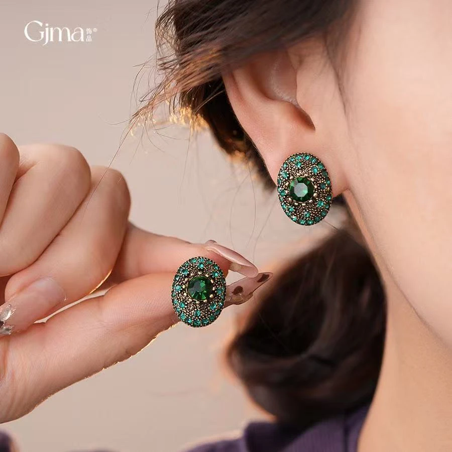 合金合成锆石耳饰 时尚饰品百搭耳钉e173