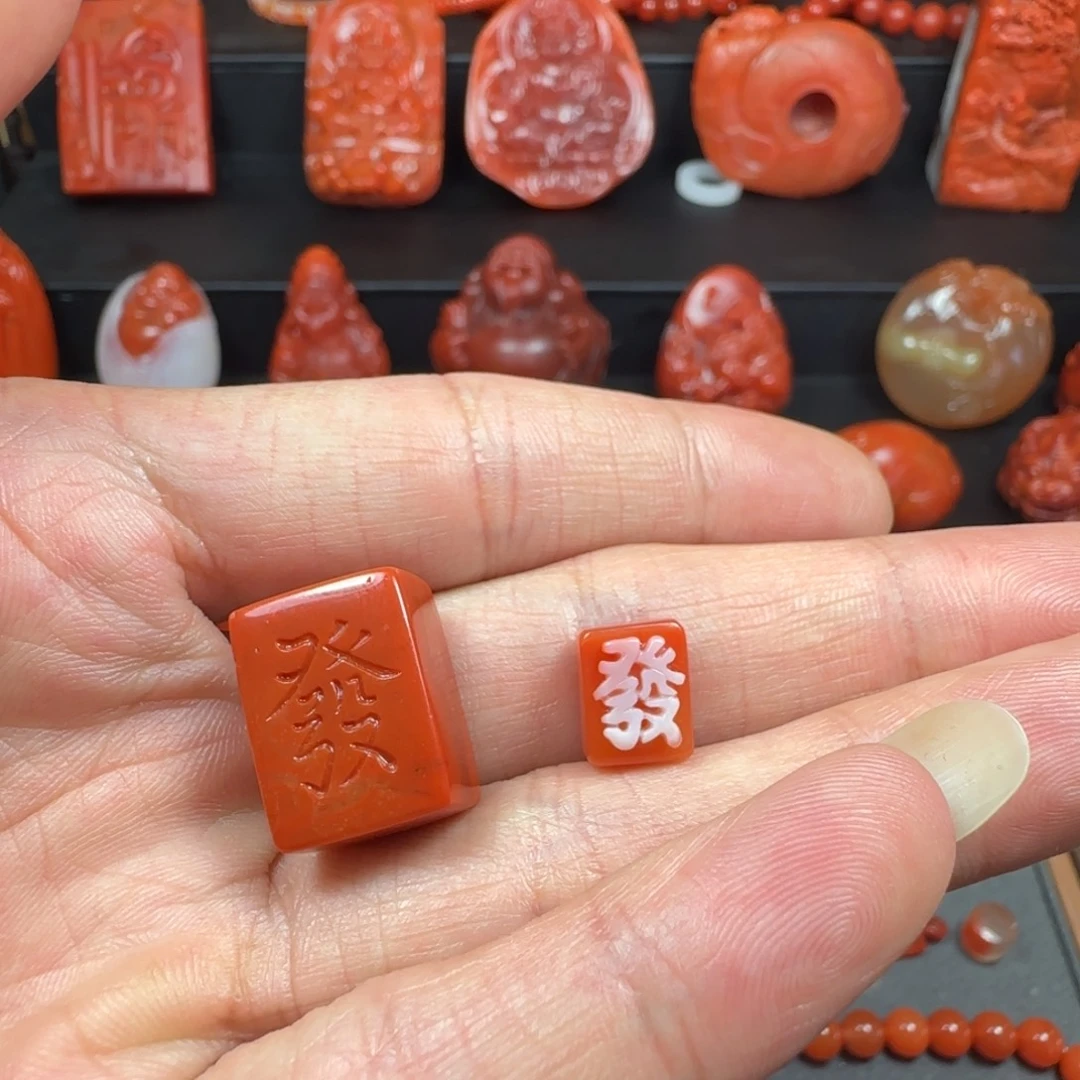 南红玛瑙未镶嵌颈饰