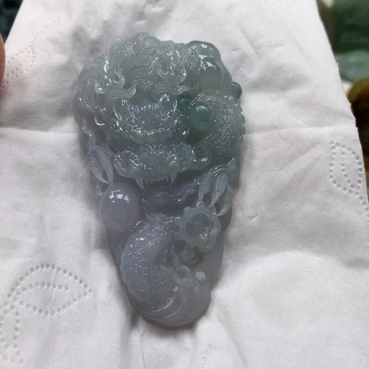 未镶嵌定制翡翠龙牌毛货 无鉴赏期