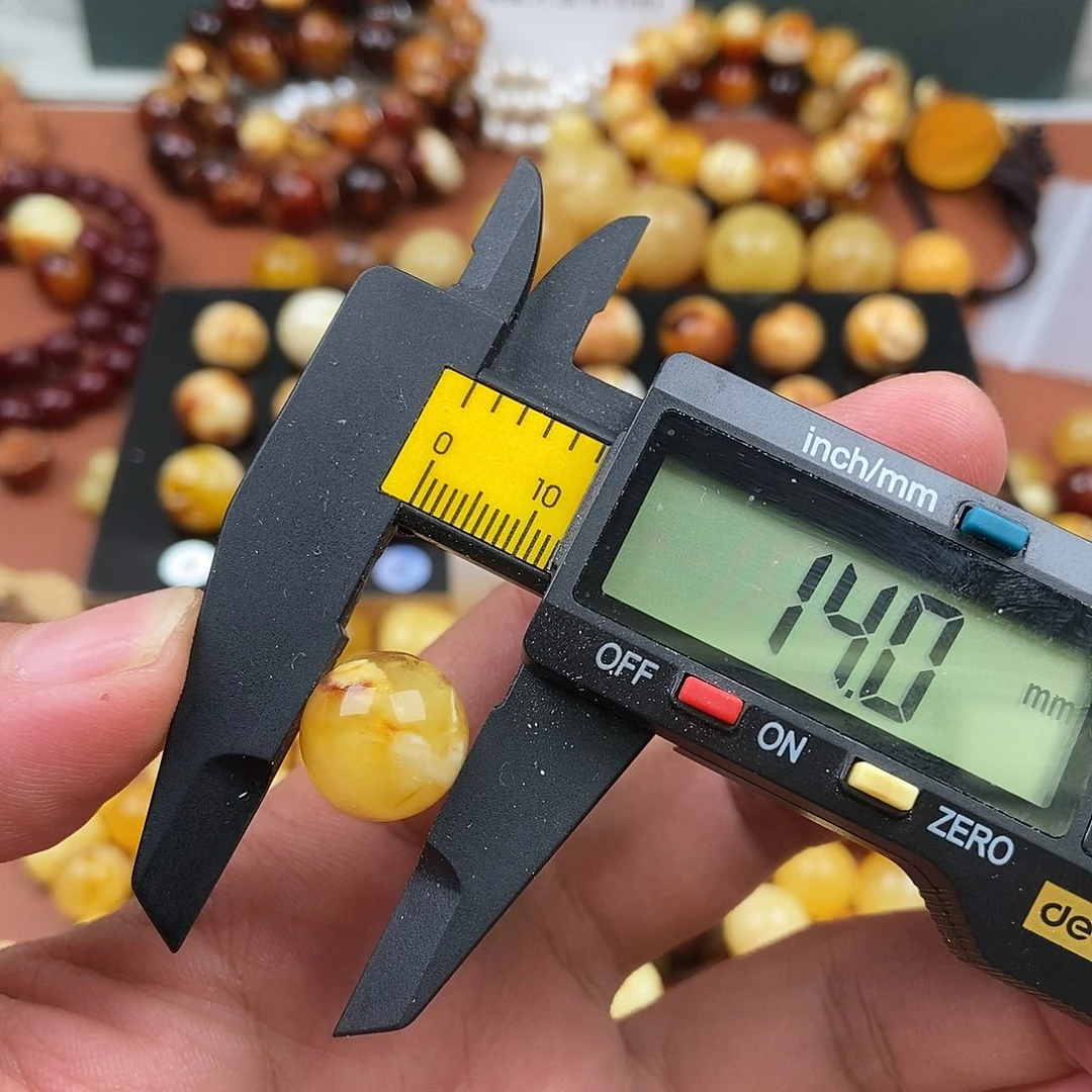 未镶嵌琥珀珠宝奇石蜜蜡601