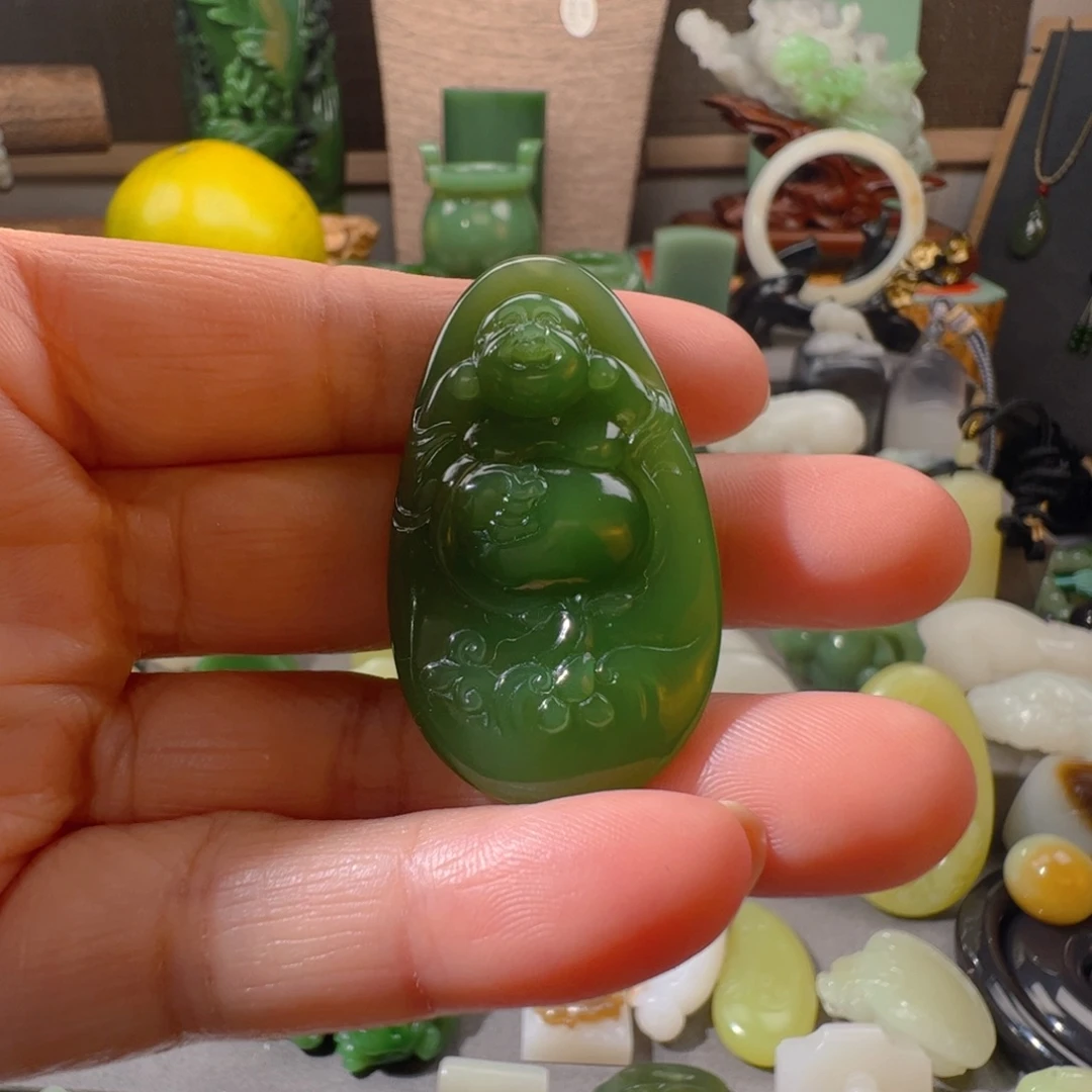 和田玉未镶嵌颈饰