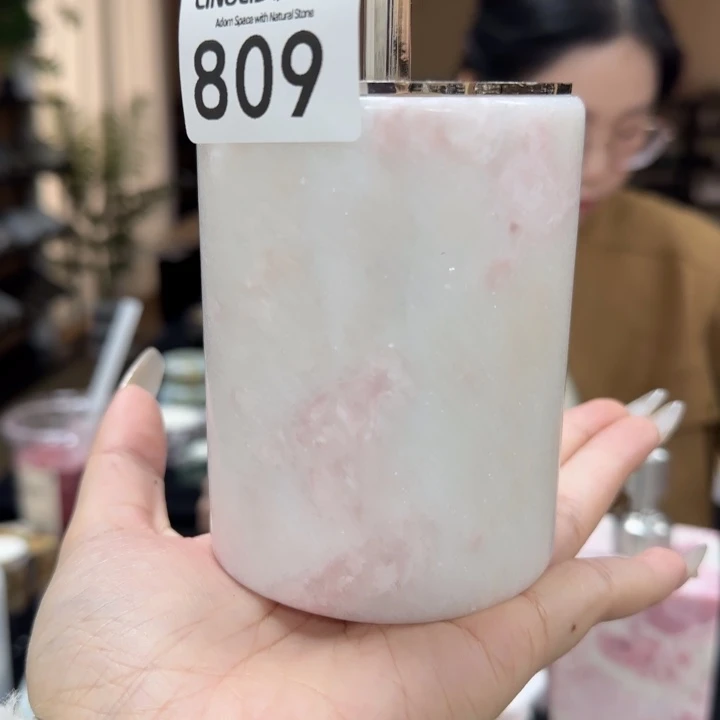 彩虹玫瑰棉签罐。  809