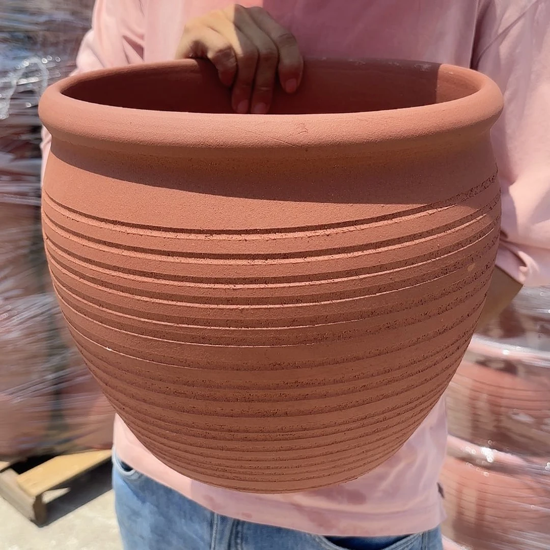 红陶口径29高度25