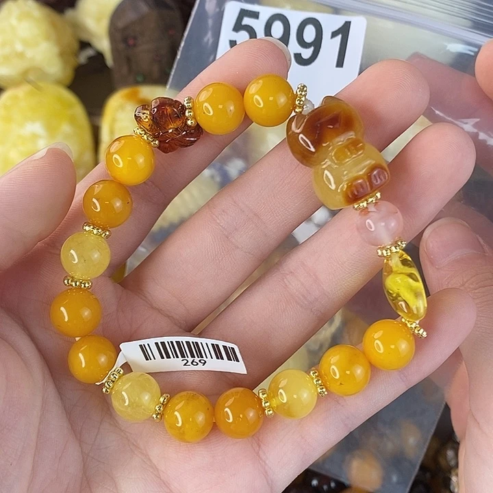 蜜蜡未镶嵌珠宝奇石