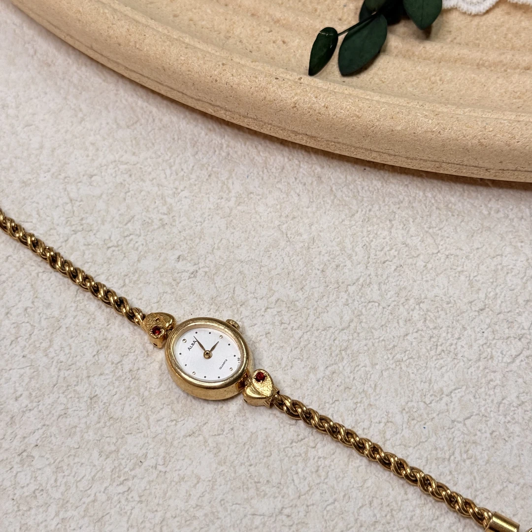 90新  【六六中古】孤品复古手链表th6062手围20以内表盘16