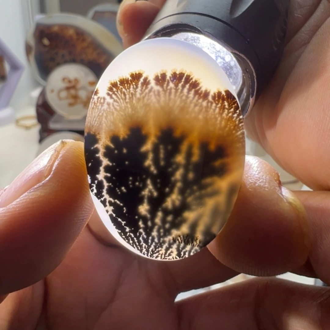 未镶嵌玛瑙/玉髓珠宝奇石