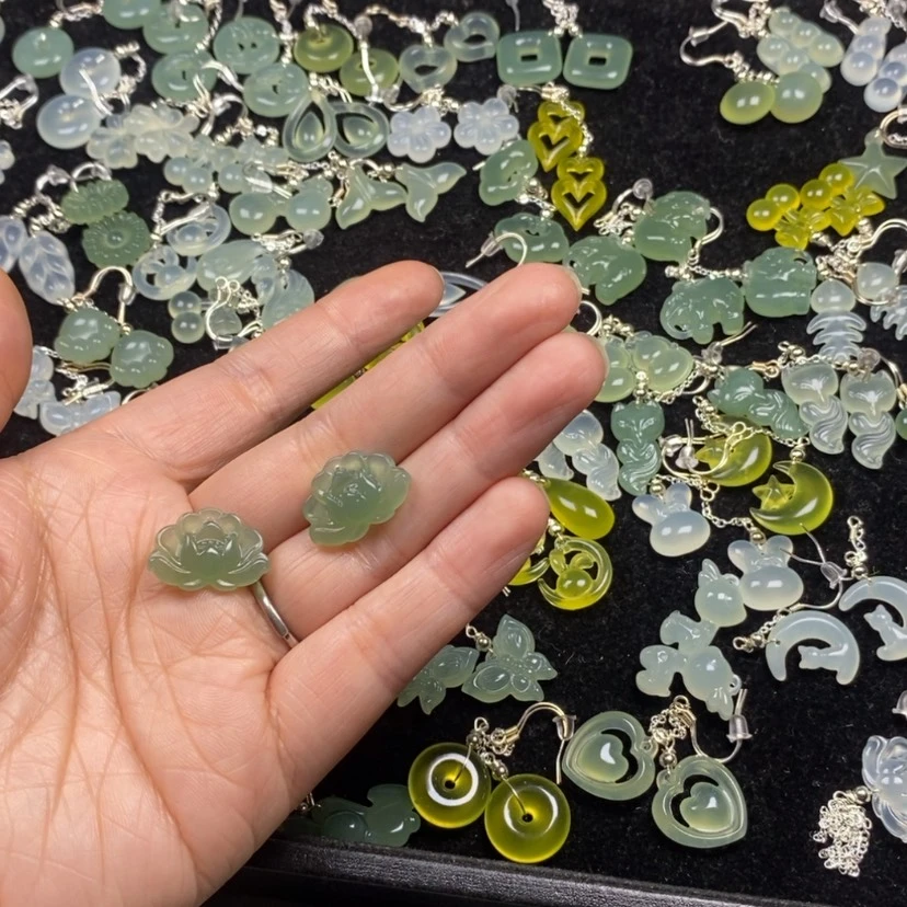 【闪购商品】蛇纹石玉挂件耳饰耳环项链未镶嵌?****