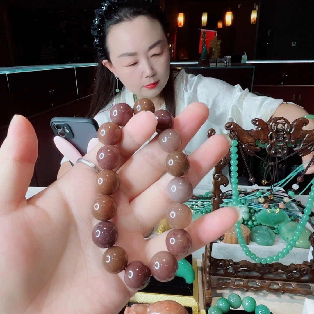 密玉（石英质玉）未镶嵌颈饰