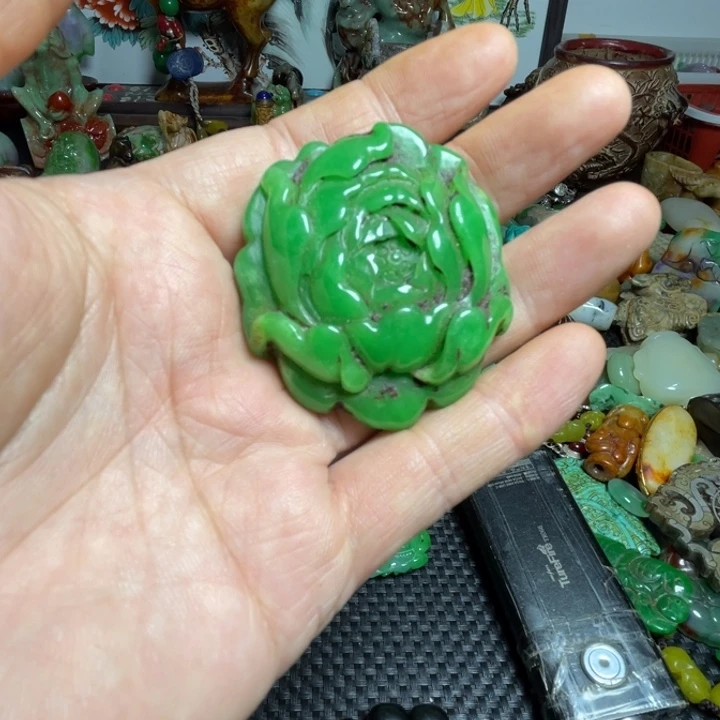 白玉菩提吊坠漂亮