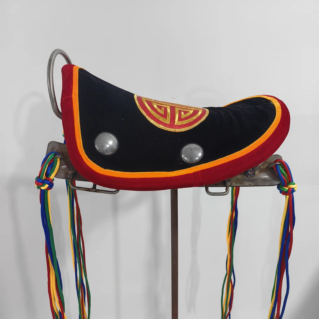 白钢马鞍骨架半成品