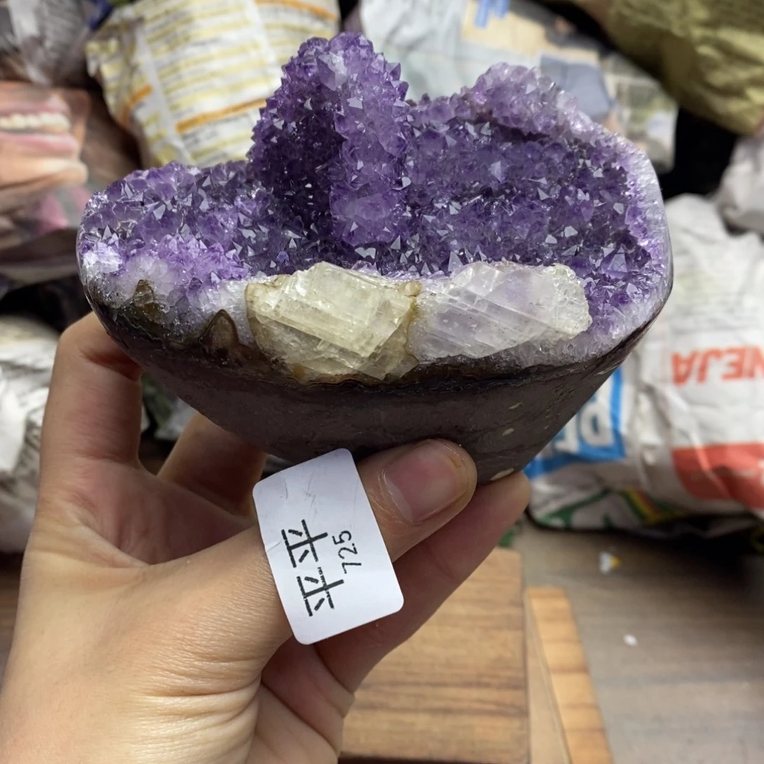 未镶嵌水晶珠宝半成品