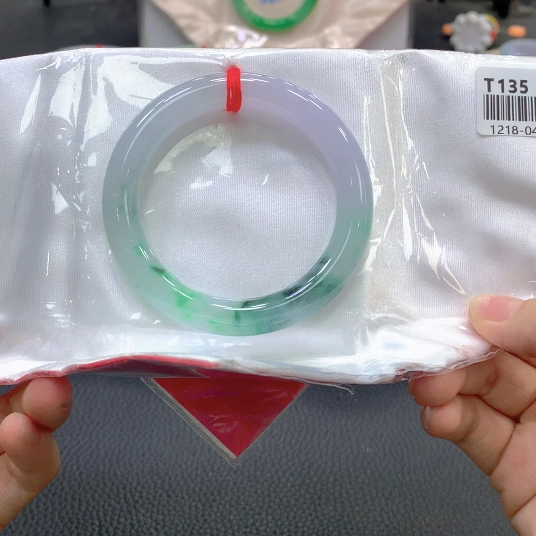 翡翠未镶嵌手镯8号