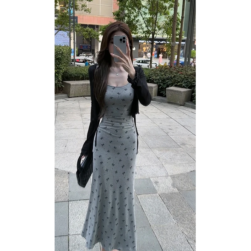 夜色米兰2025新款夏季高腰时尚吊带长裙显瘦穿搭吊带连衣裙9250