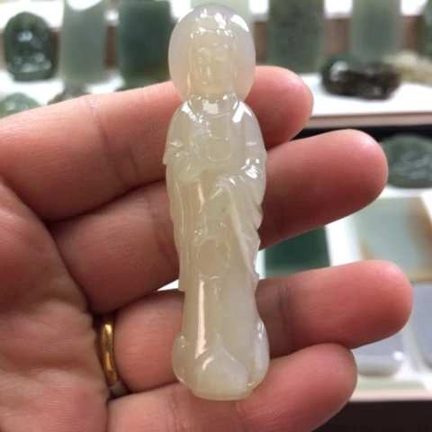 和田玉颈饰未镶嵌佛****！