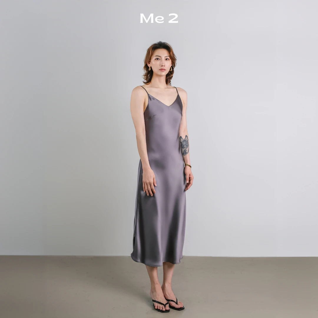 Me 2 时髦感度假风高及精致进口醋酸V领吊带连衣裙