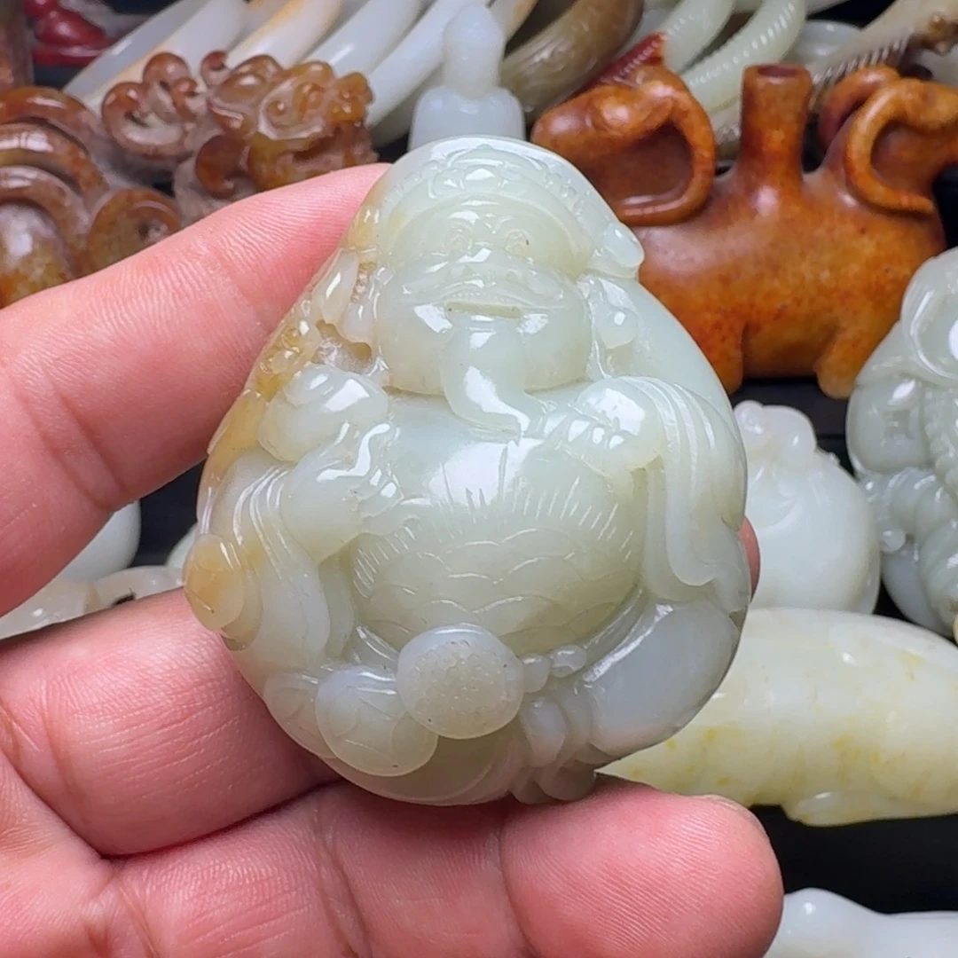 和田玉未镶嵌挂件