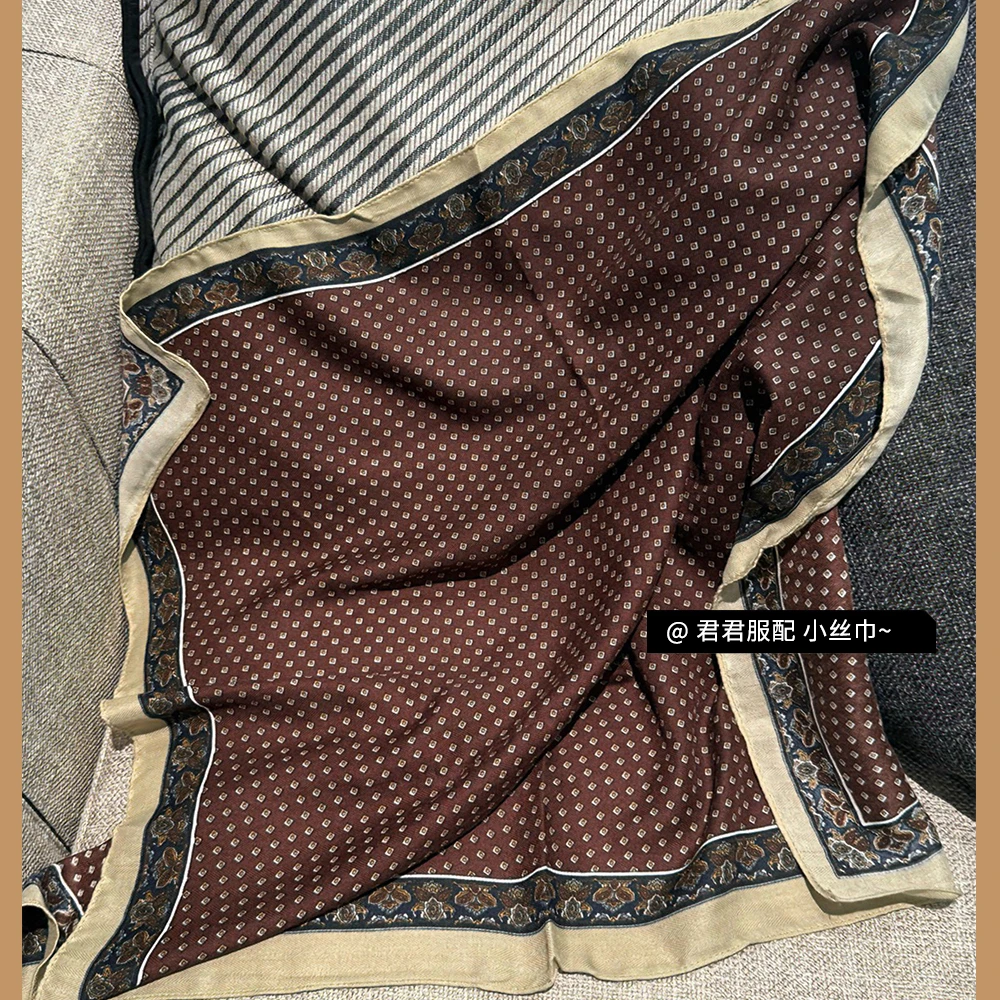秋冬季保暖洋气百搭小丝巾女款爆款2025新款搭配衣服披肩方巾围巾
