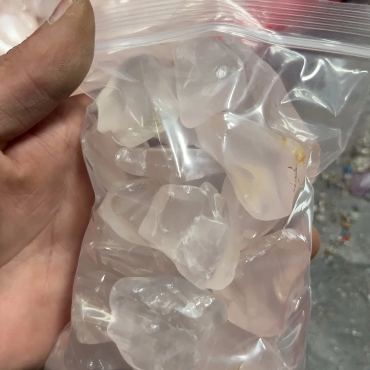水晶679未镶嵌粉原石