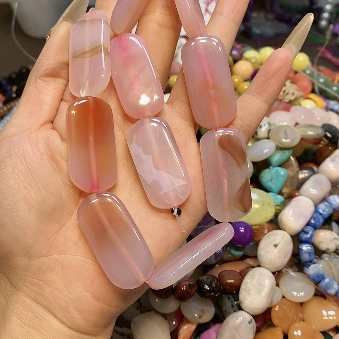 散珠玛瑙/玉髓粉玛瑙一条